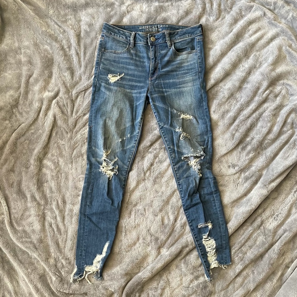 AE high rise destroy ripped jegging 8
